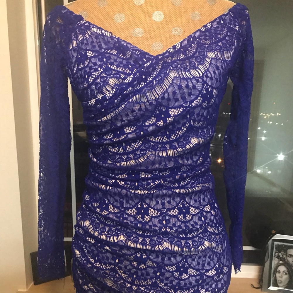Beautiful tulip style lace dress